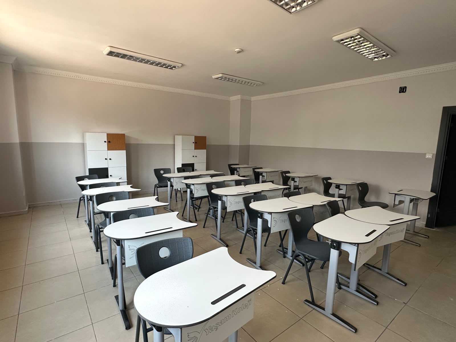 Adıyaman Yükseliş Koleji Modern Sınıf Tasarımı