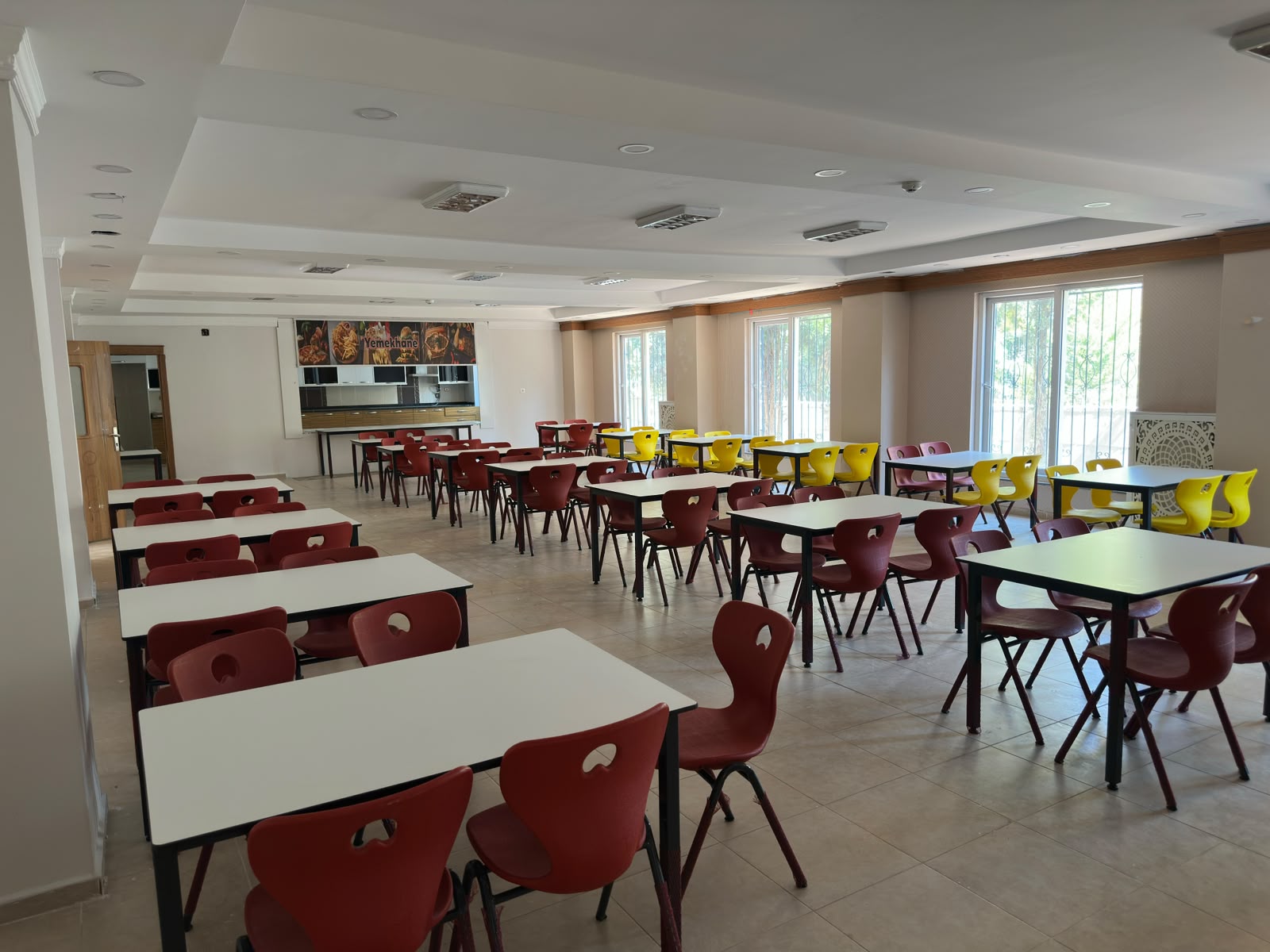 Adıyaman Yükseliş Koleji Yemek Alanı